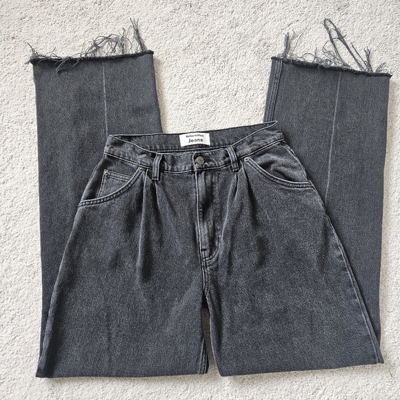 Reformation Denim - Reformation Jeans | Isabelle Pleated Jean Washed Black Denim Womens 27